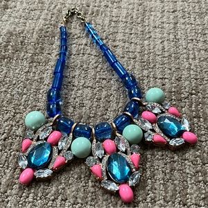 ❤️‍🔥 Ladies Statement Necklace ❤️‍🔥 NEW